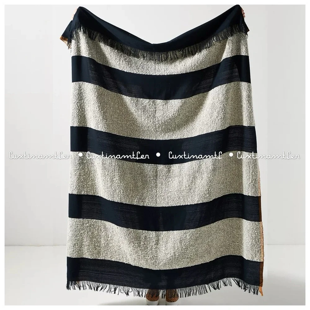 Anthropologie Handwoven Lenna Throw Blanket Black Cream